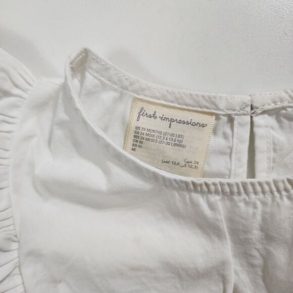 Baby Girls Ruffled Top & Shorts Colorful Lightweight Outfit Set Size 24m - Picture 4 of 8